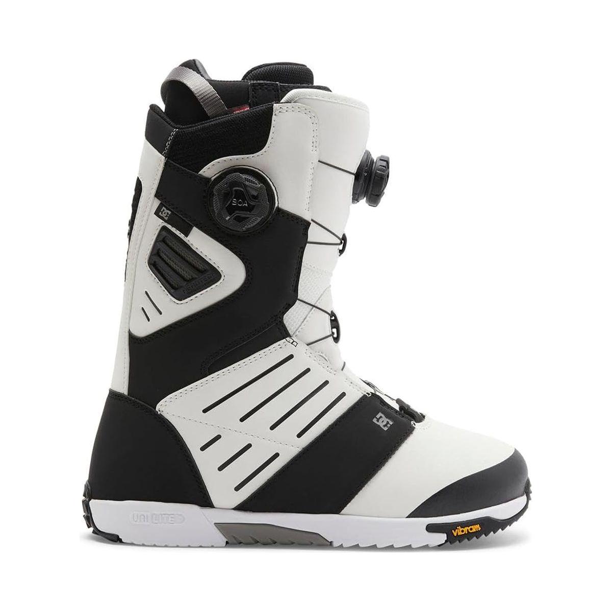 DC Men&#39;s Judge Snowboard Boots