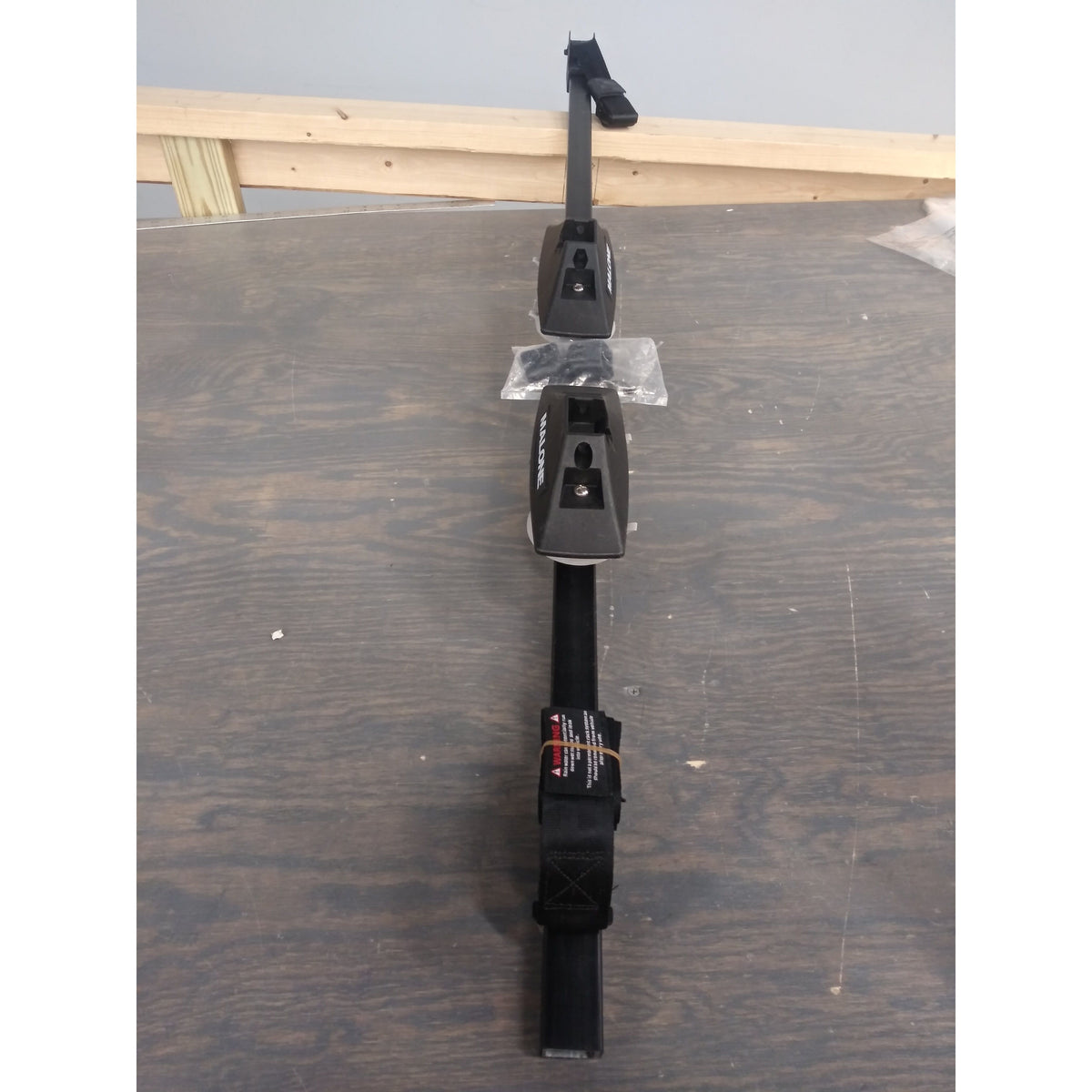 Malone Single VersaRail Bare Roof Cross Rail - 58&quot; - Used - Acceptable