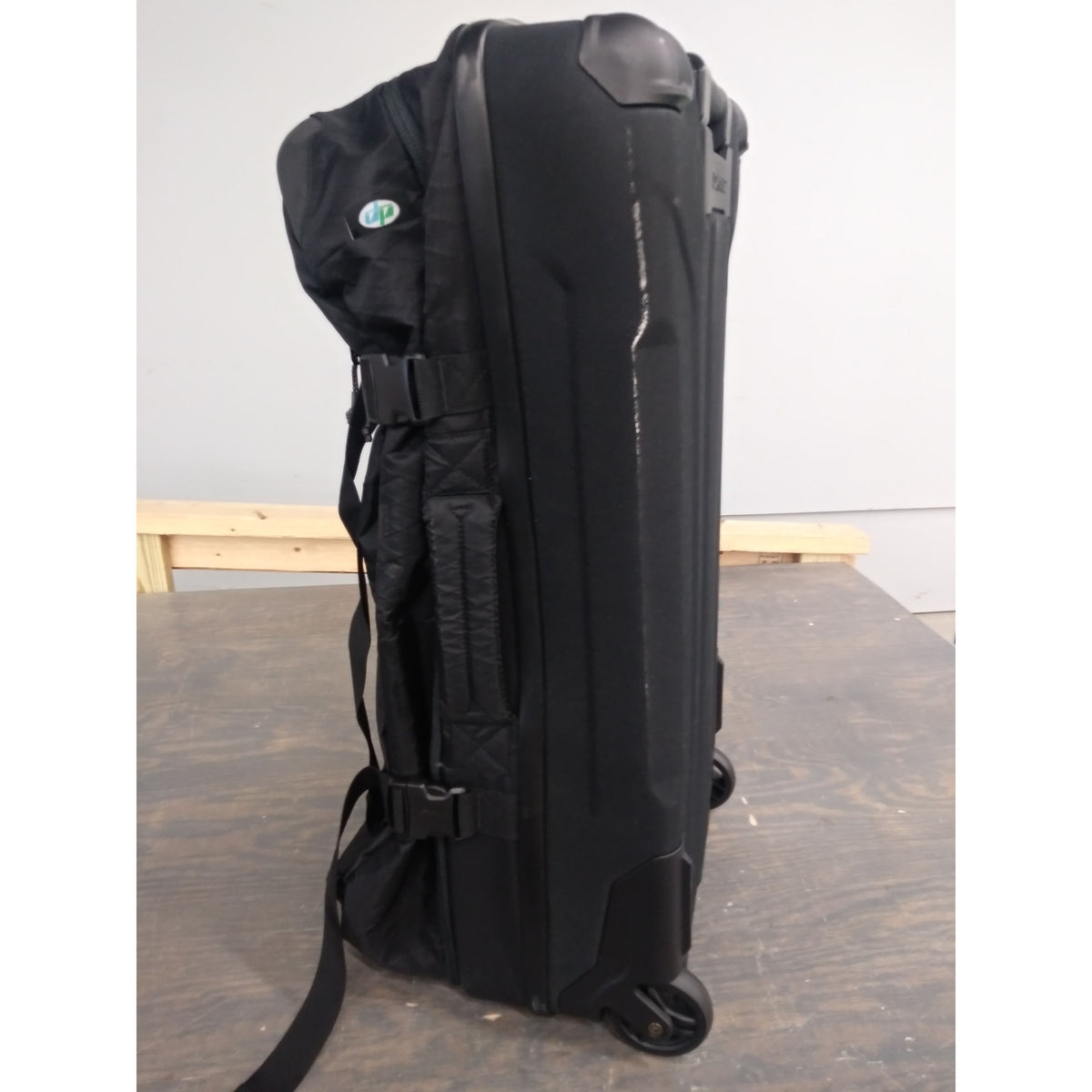 Dakine Split Roller Bag - VX21 - 85L - Used - Acceptable