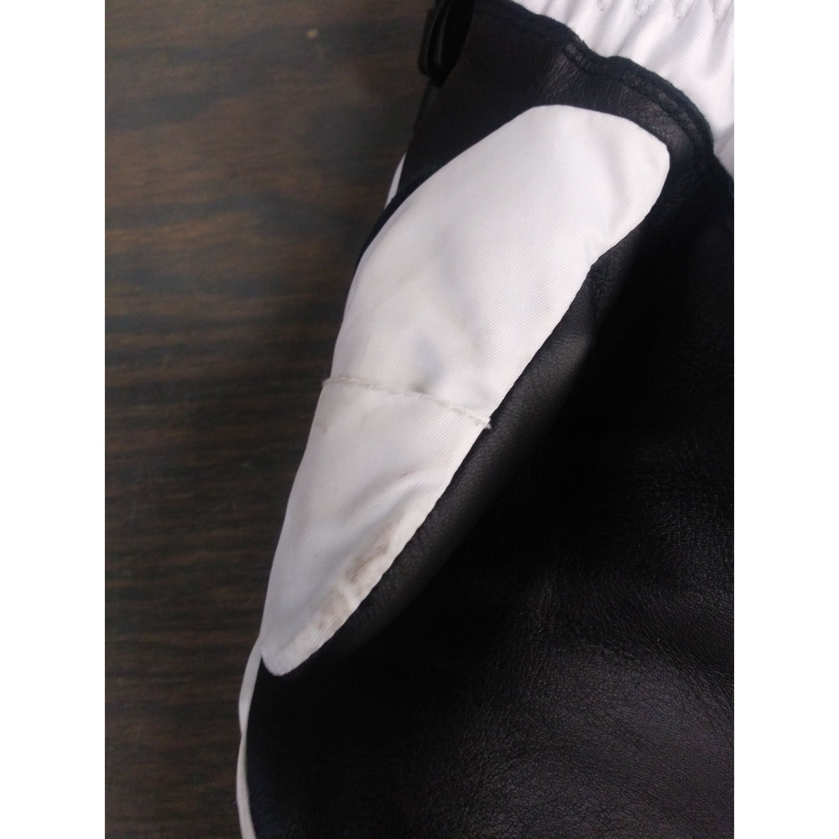 Swany Men's Arctic Mitt - White - Small - Used - Acceptable