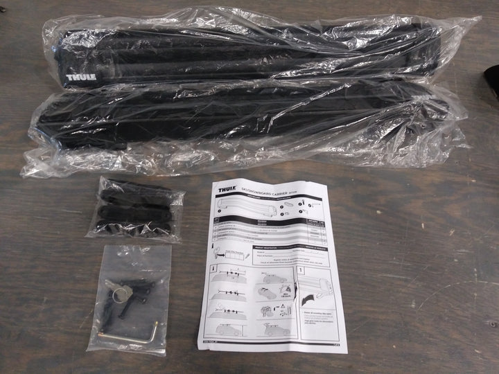 Thule Ski/Snowboard Carrier - Used - Acceptable