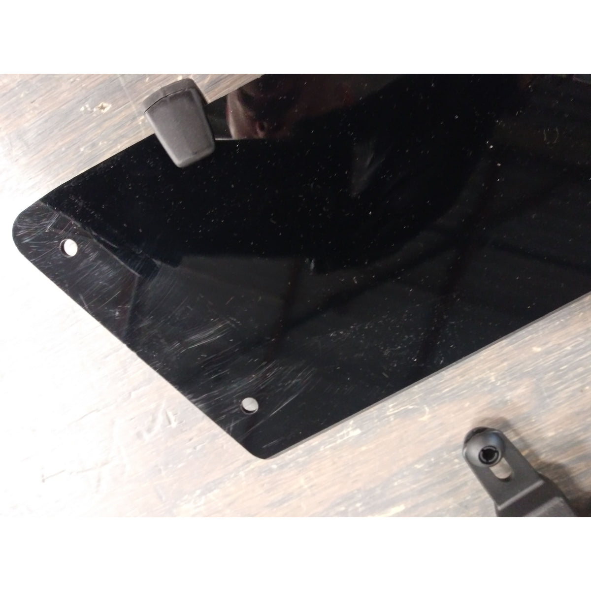 Thule AirScreen XT Roof Rack Fairing - Medium (38") - Used - Acceptable