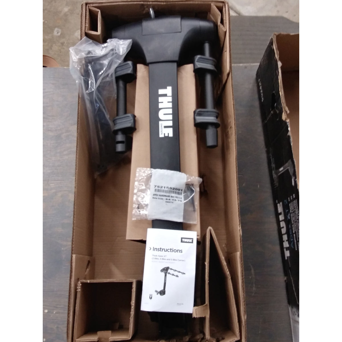 Thule Apex XT 2 Bike Rack - Used - Acceptable