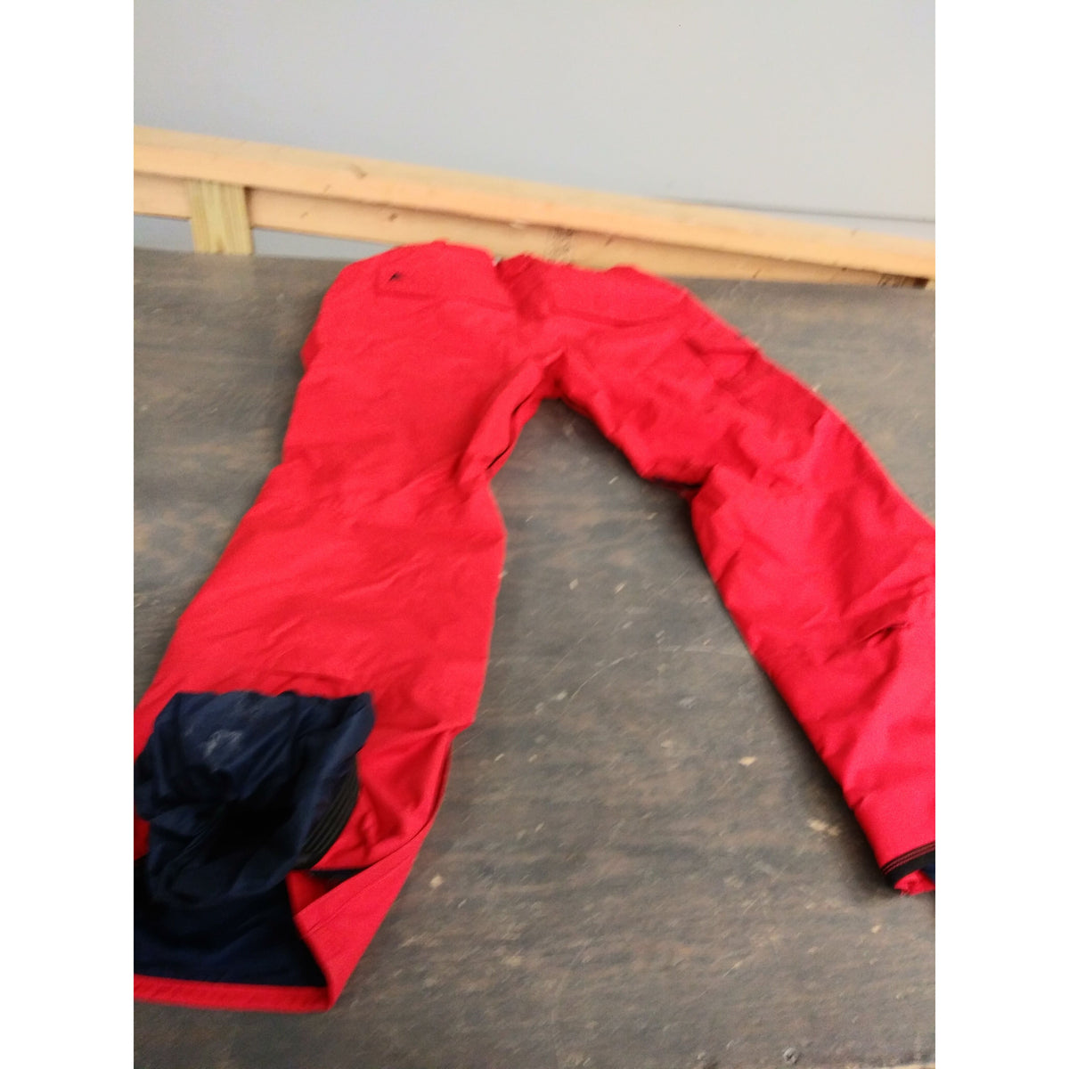 Burton Men&#39;s Covert Pant - Flame Scarlet - XX-Large - Used - Acceptable