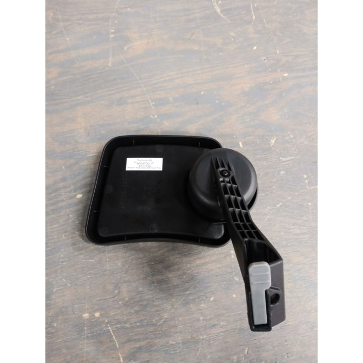 Thule Snack Tray - Used - Acceptable