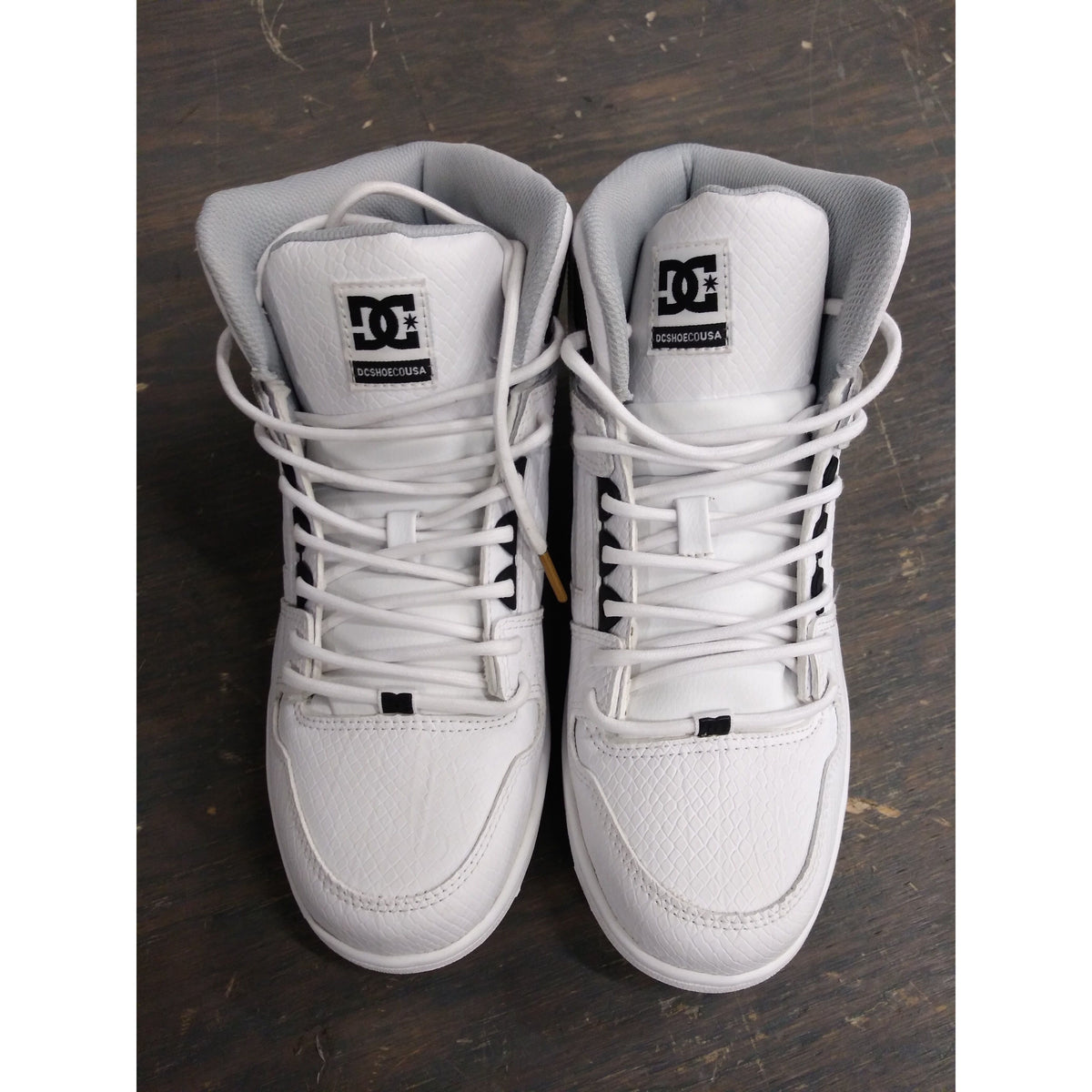 DC Men&#39;s Pure Hi SE High-Top Shoes - White/Armor - 9.5 - Used - Acceptable