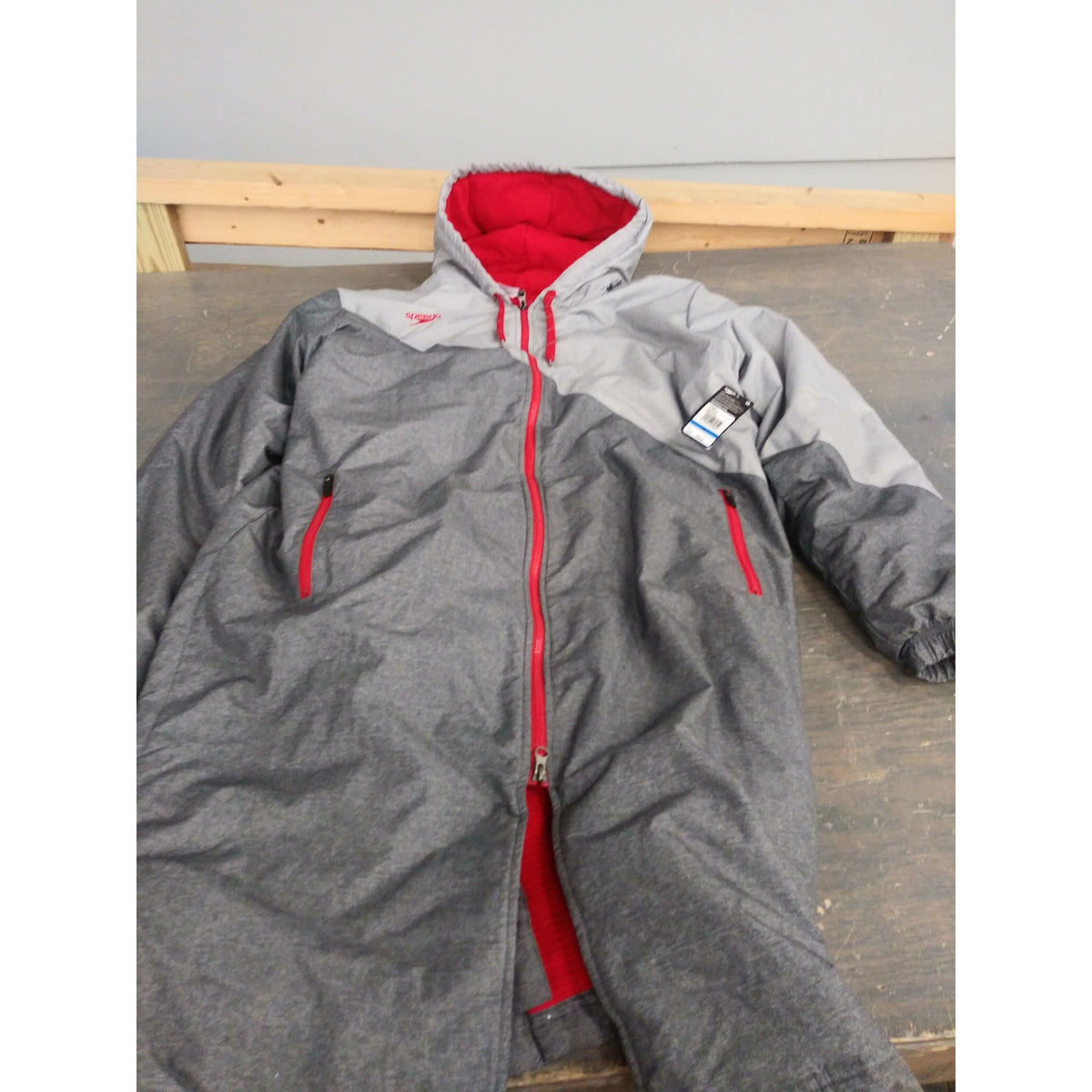 Speedo Unisex Color Block Parka - Red/Grey - X-Large - Used - Good