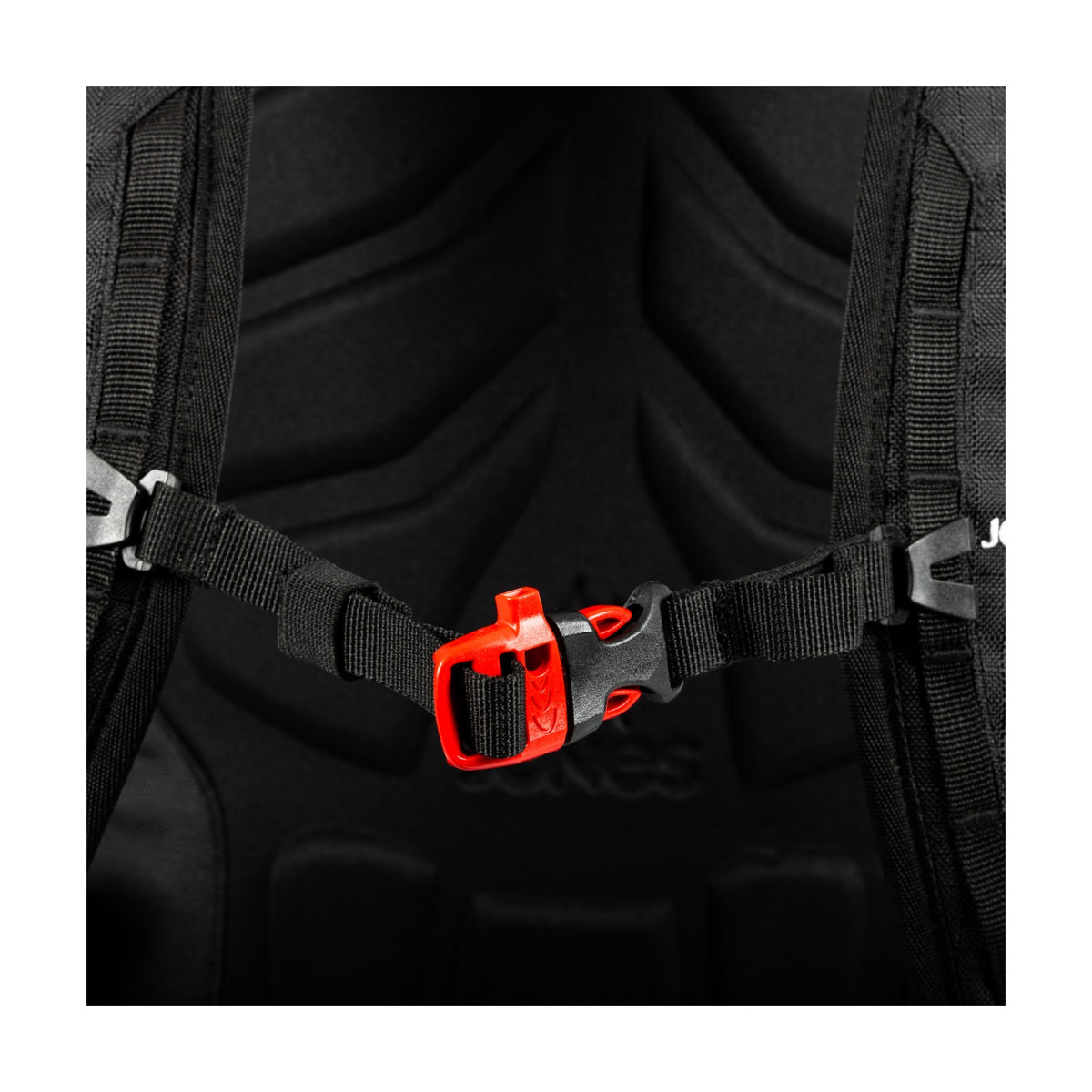 Jones Deeper 19L Backpack - Stealth Black