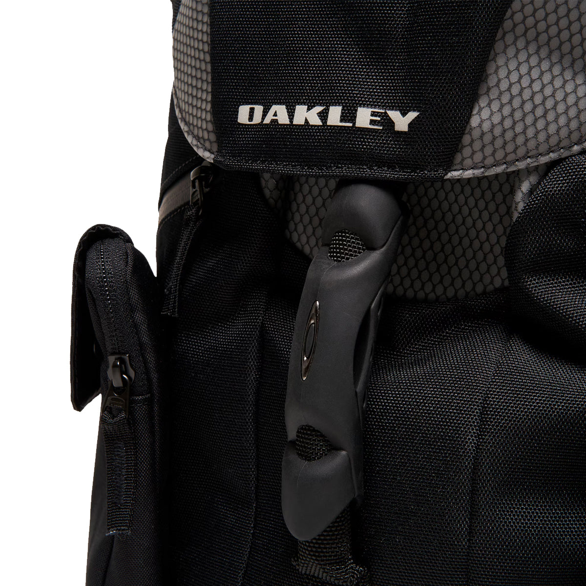 Oakley Latitude Flex Pack