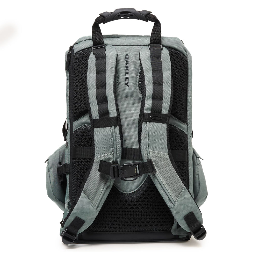 Oakley Latitude Flex Pack