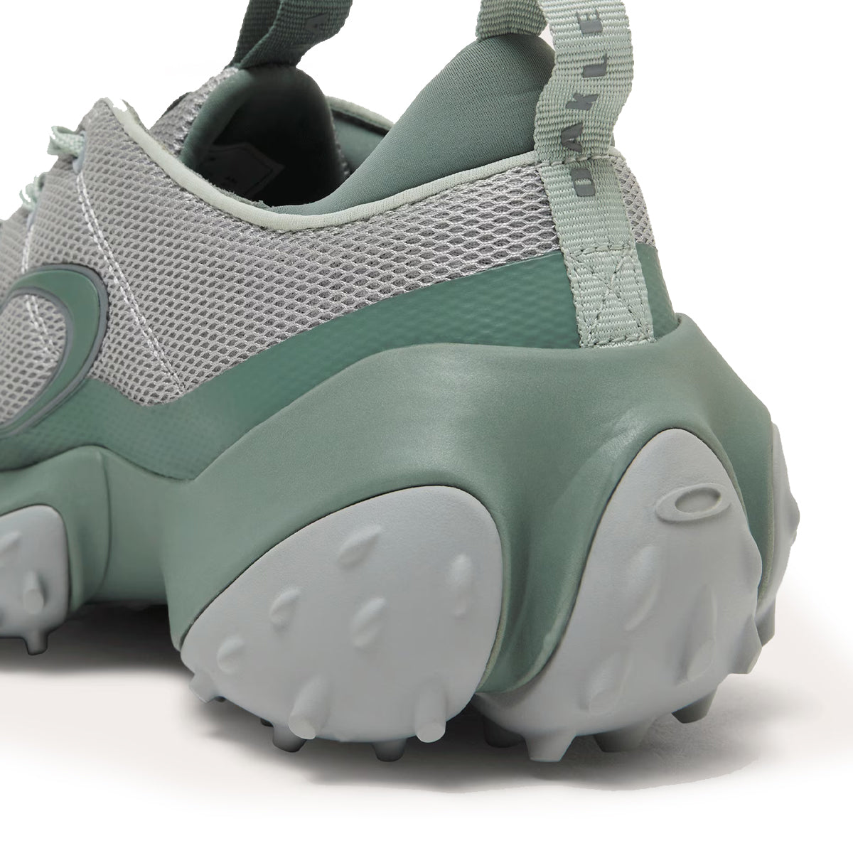 Oakley Men's Edge Flex Sneaker