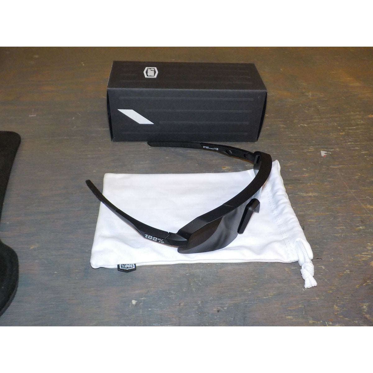 100% Slendale XS Sunglasses - Matte Black; Smoke - Used - Acceptable