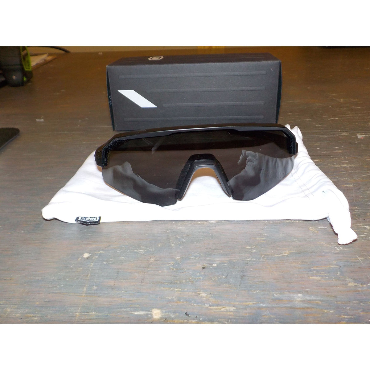 100% Slendale XS Sunglasses - Matte Black; Smoke - Used - Acceptable