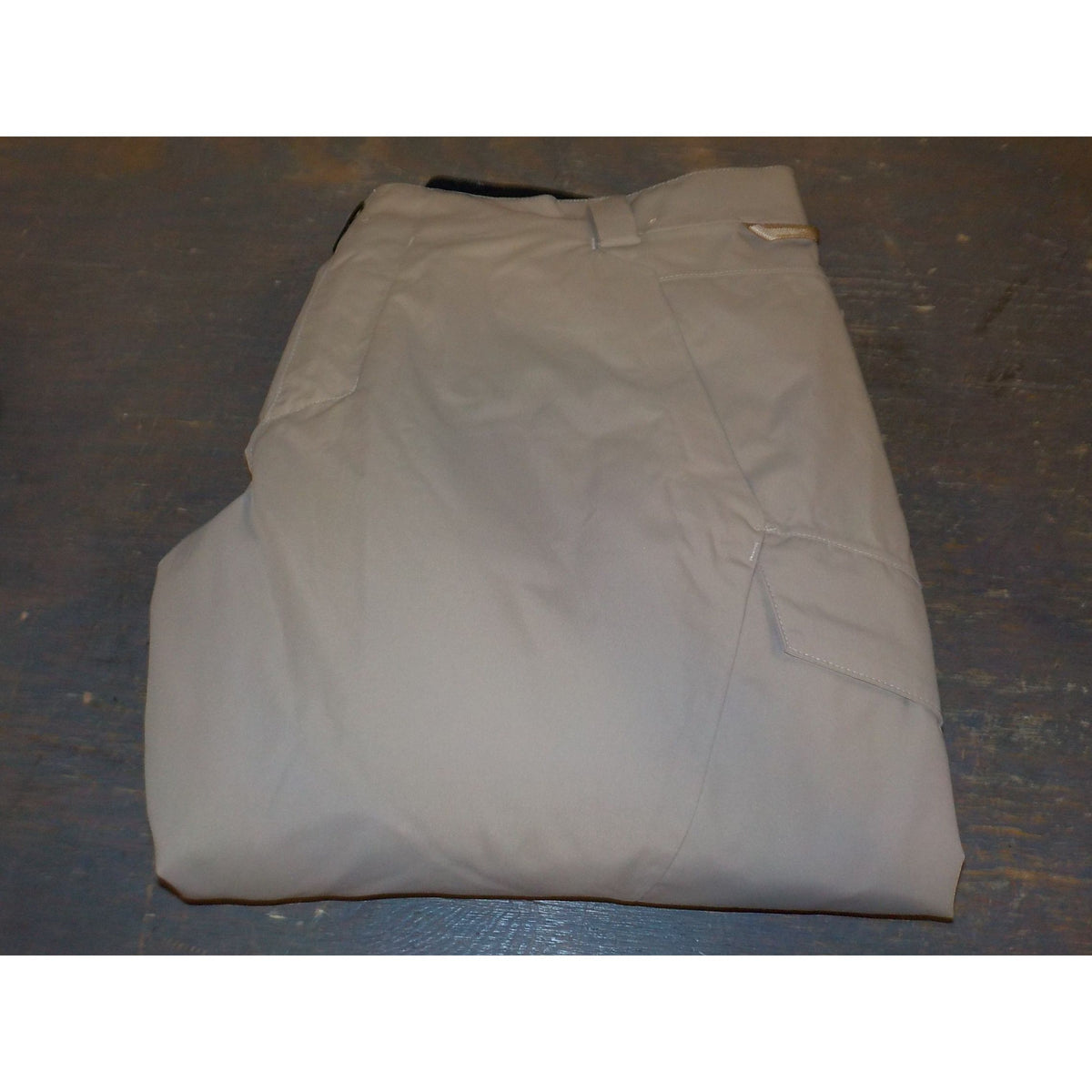 Burton Men's Reserve 2L Insulated Pants - Summit Taupe - Medium - Used - Acceptable
