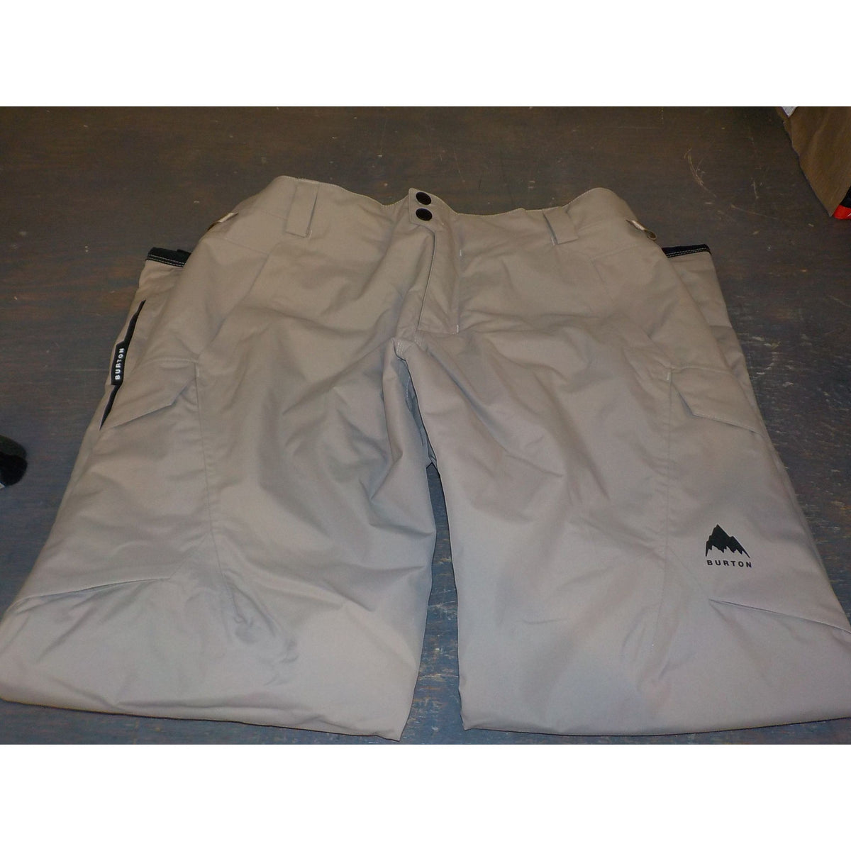 Burton Men's Reserve 2L Insulated Pants - Summit Taupe - Medium - Used - Acceptable