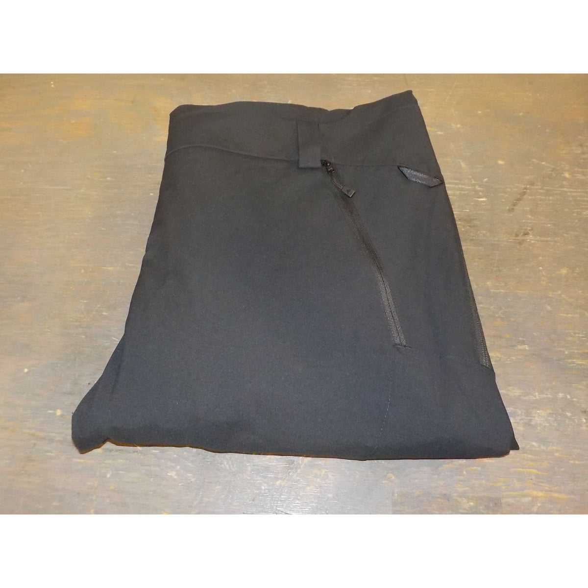 Burton Women's Reserve 2L Stretch Slim Bibs - True Black - X-Large - Used - Acceptable
