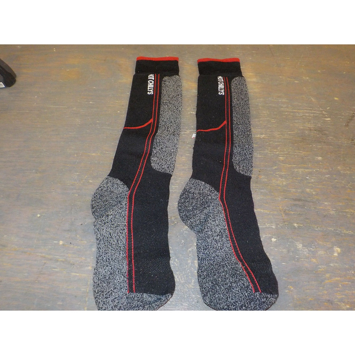 Hot Chillys Men's Elite Heat Mid Volume Sock - Black/Red - Large - Used - Acceptable