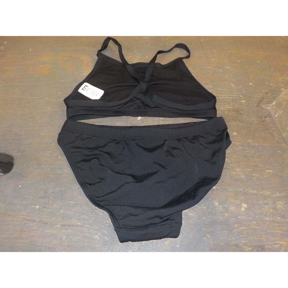 TYR Women's Durafast One Diamondfit Bikini Swimsuit - Black - Medium - Used - Acceptable
