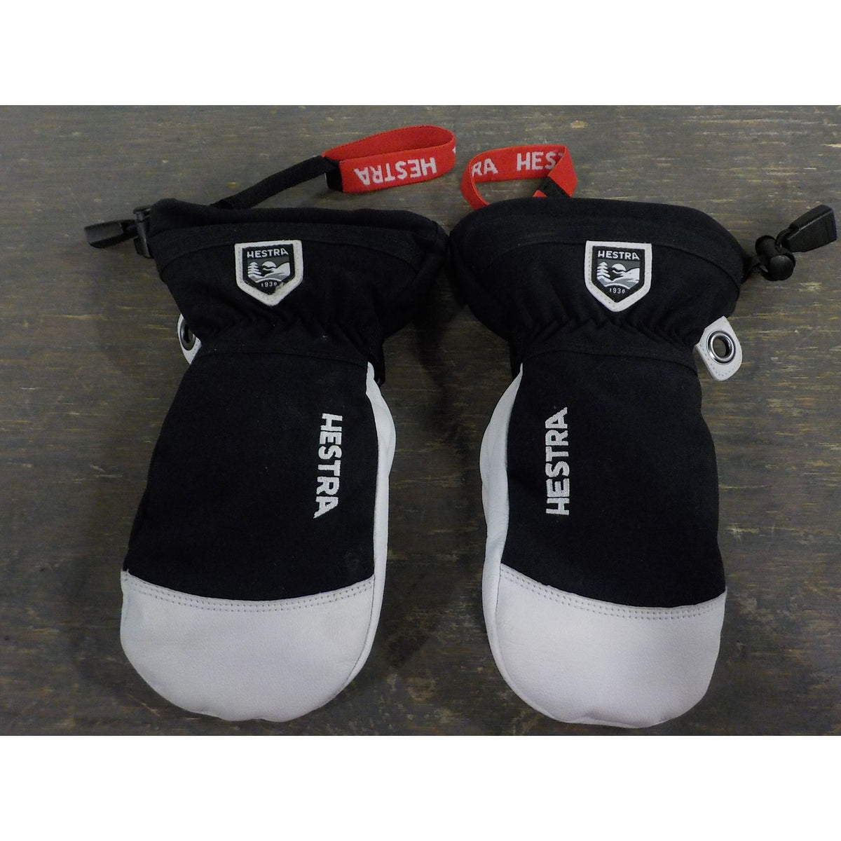 Hestra Army Kids' Leather Heli Ski Mitt - Black - 5 - Used - Acceptable
