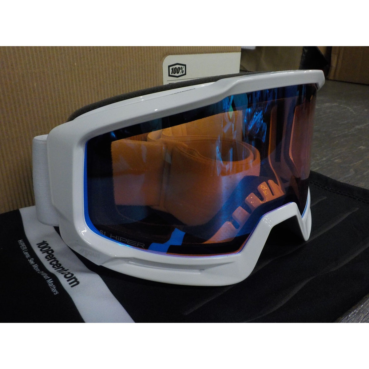 100% Okan Hiper Goggle - White/Turquoise; Mirror Turquoise - Used - Acceptable