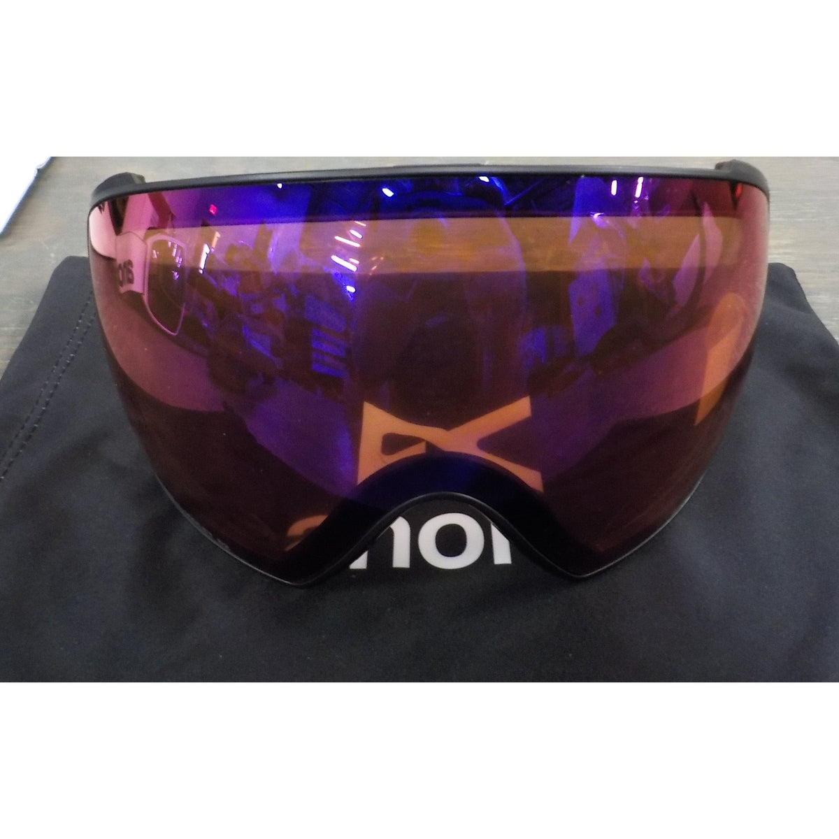 Anon M4 Toric + Bonus Lens + MFI, Low Bridge Fit - White; Perceive Sunny Onyx + Perceive Vari Violet - Used - Acceptable