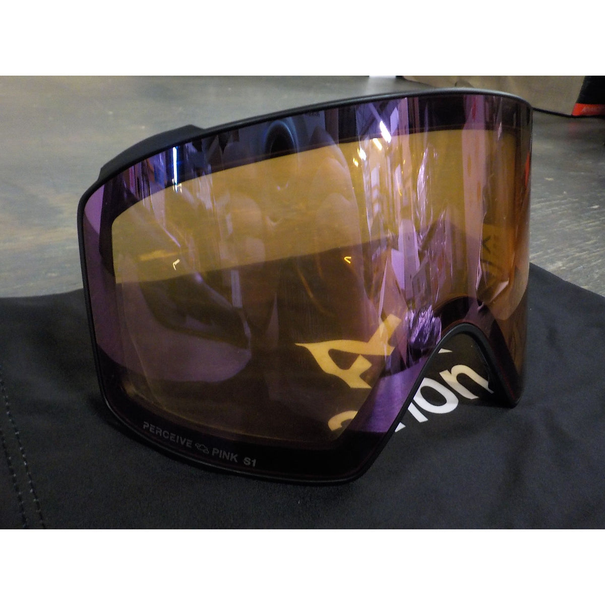 Anon M4 Cyl Goggles + Bonus Lens + MFI, Low Bridge Fit - Blk - Used - Acceptable