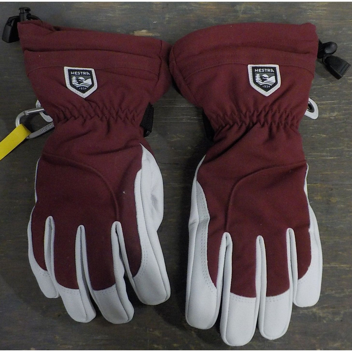 Hestra Women's Heli Ski Glove - Bordeaux/Off White - 8 - Used - Acceptable