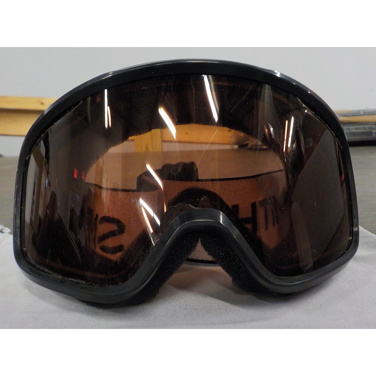 Smith Optics Vogue Goggles - Black; RC36 - Used - Acceptable