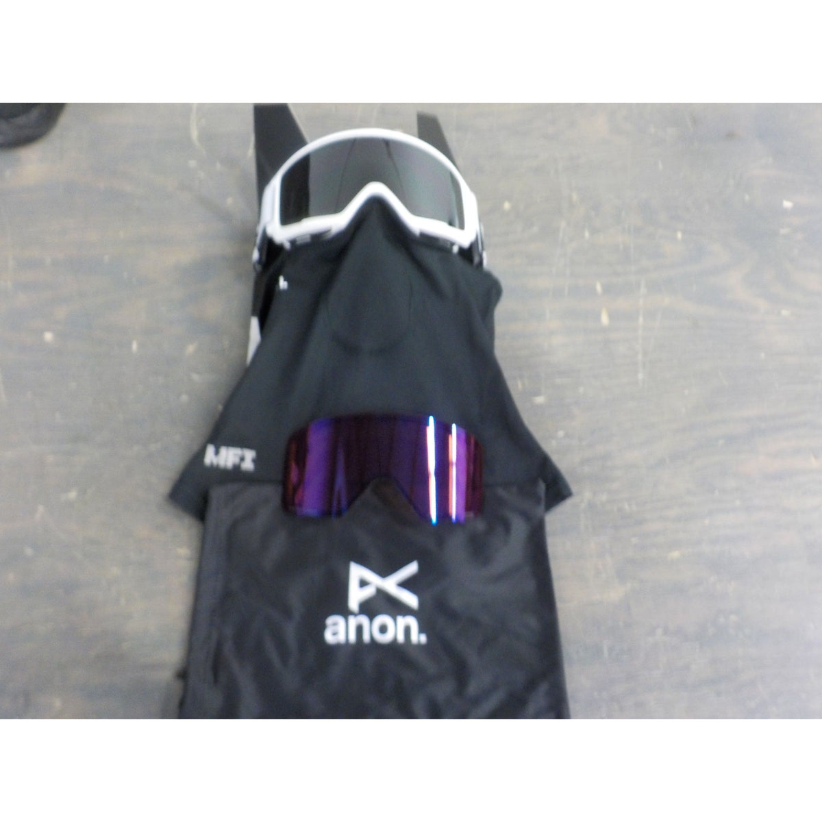 Anon M3 Goggles + Bonus Lens + MFI Face Mask - White/Perceive Sunny Onyx - Used - Acceptable