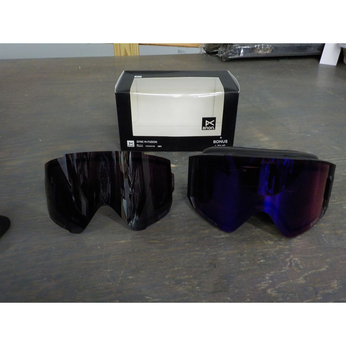 Anon Sync Goggles + Bonus Lens - Smoke; Perceive Sunny Onyx + Perceive Variable Violet - Used - Acceptable