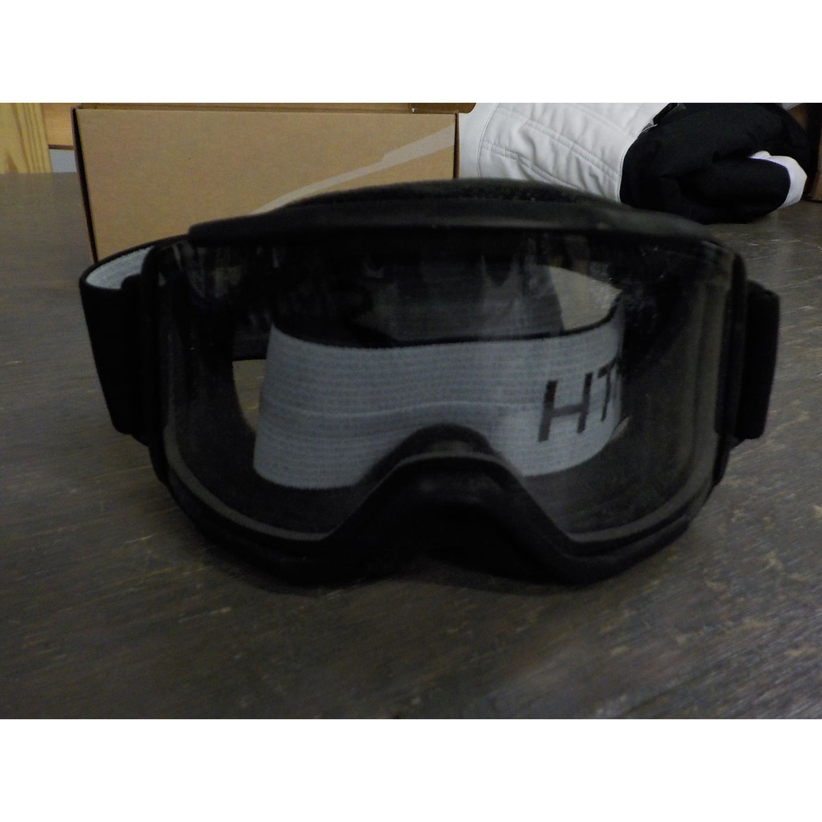Smith Optics Youth Daredevil Goggles - Black; Clear - Used - Acceptable