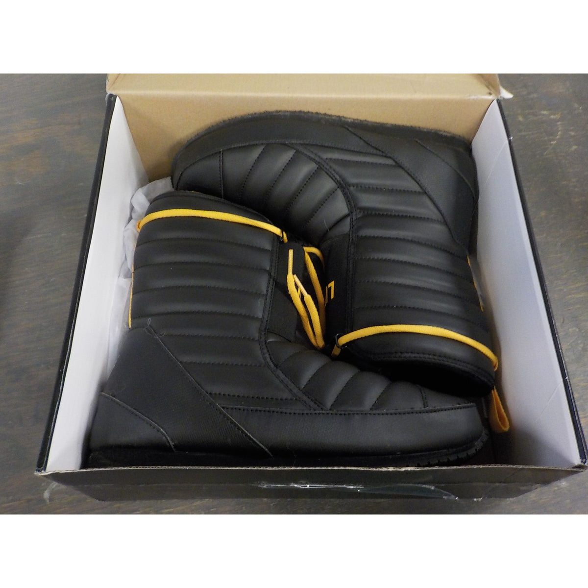 Line Bootie 2.0 - Black - Large - Used - Acceptable