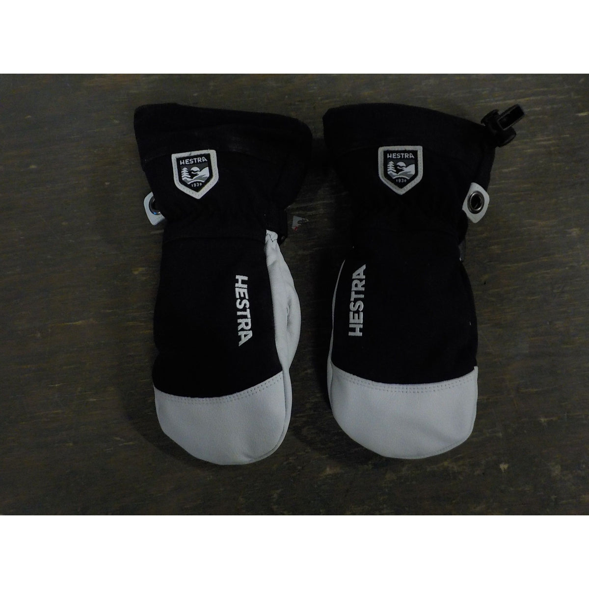 Hestra Army Kids' Leather Heli Ski Mitt - Black - 4 - Used - Acceptable