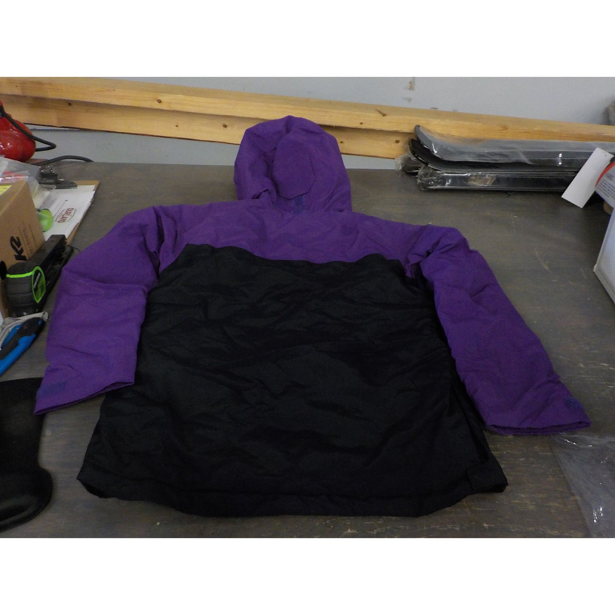 Burton Kids' Frostner 2L Anorak Jacket - Imperial Purple/True Black - Medium - Used - Acceptable