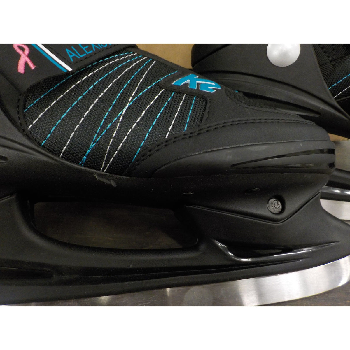 K2 Women&#39;s Alexis Ice Skate - Black Blue - 9 - Used - Acceptable