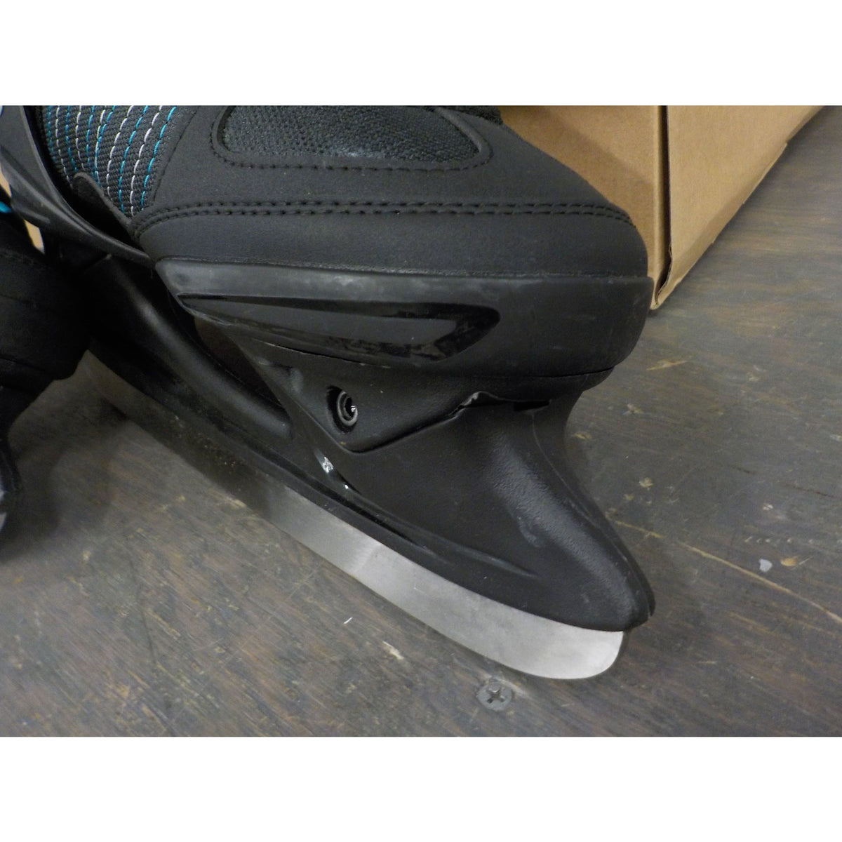 K2 Women&#39;s Alexis Ice Skate - Black Blue - 9 - Used - Acceptable