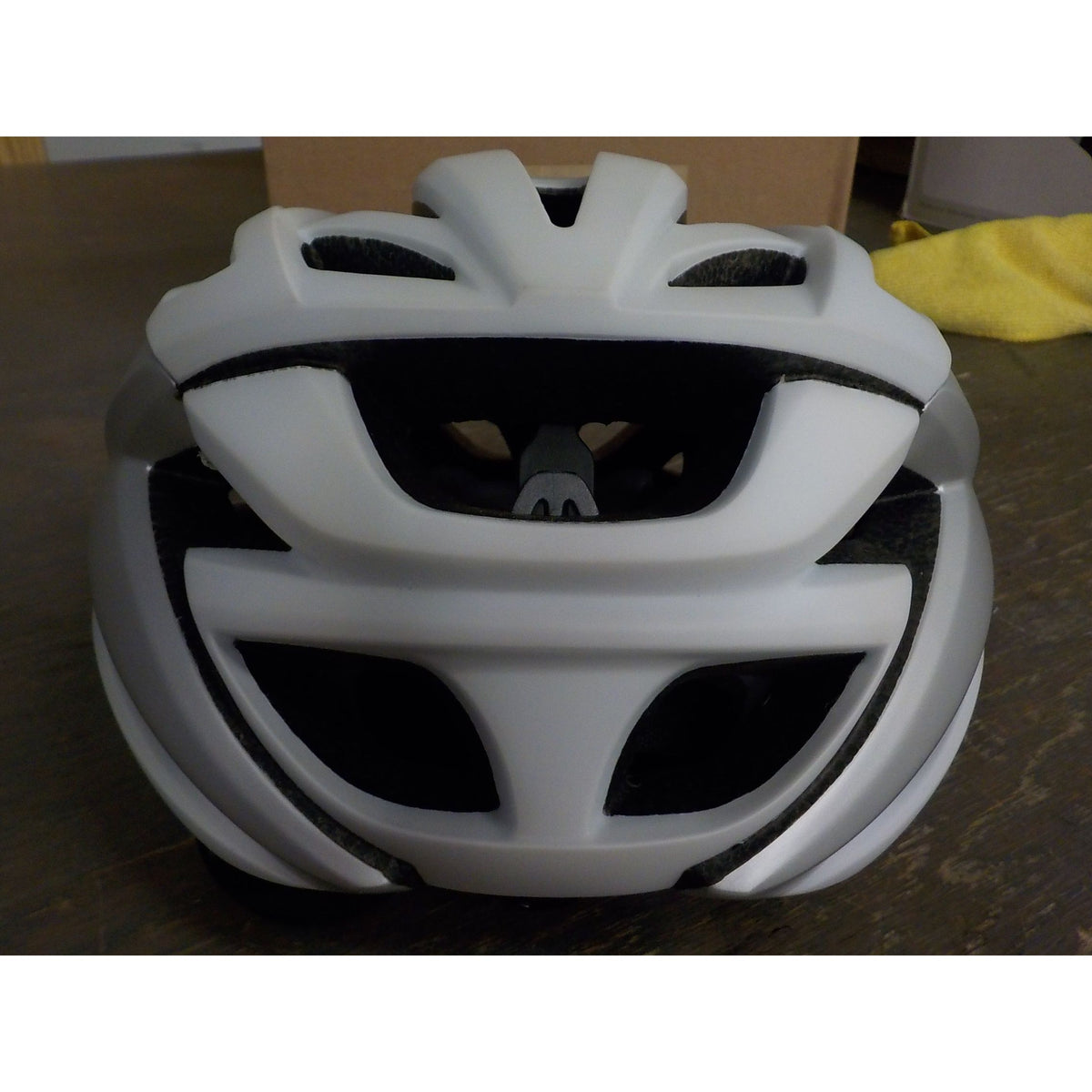 Giro Syntax MIPS Bike Helmet - Matte White; Silver - Small - Used - Acceptable