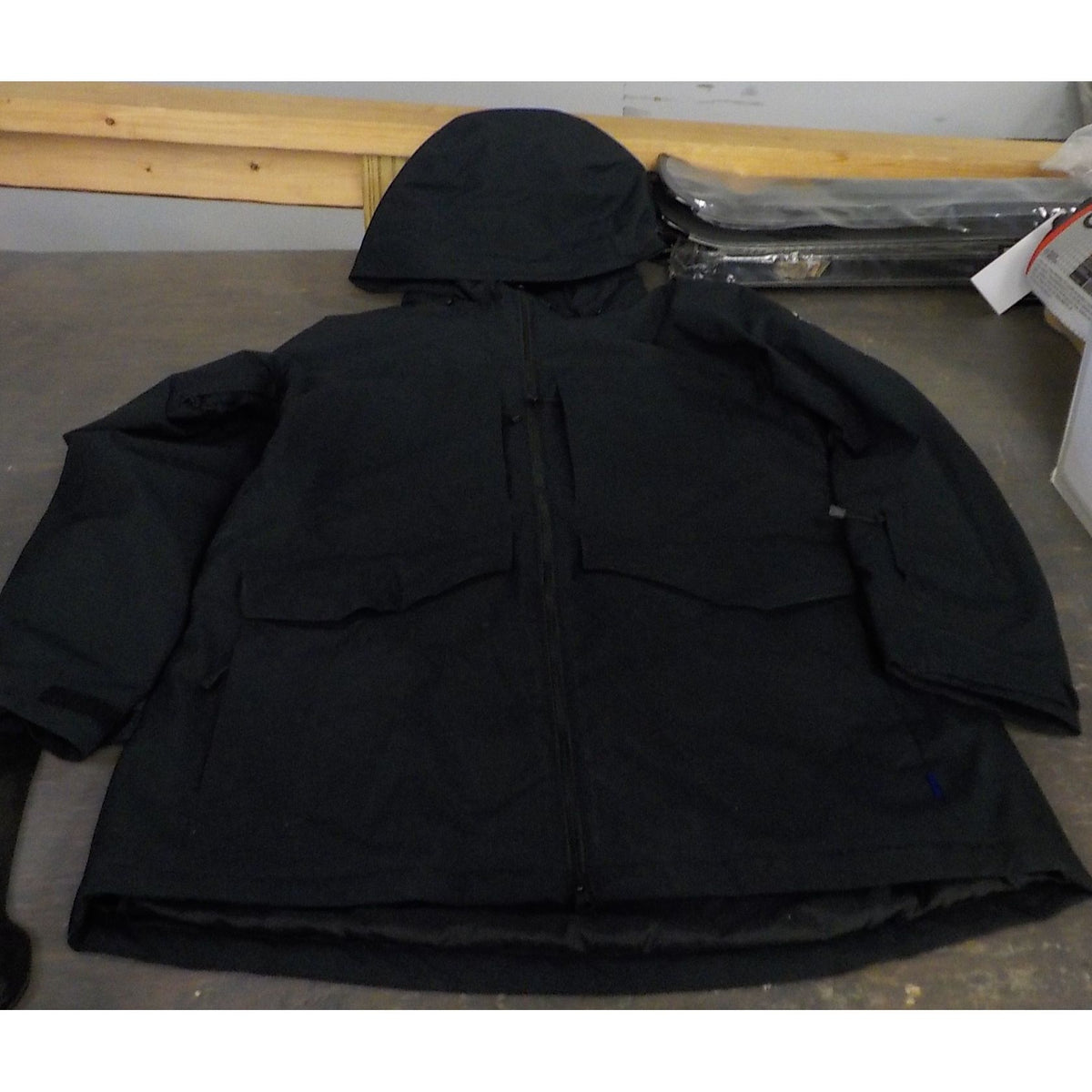 Burton Women's Prowess 2.0 2L Jacket - True Black - Medium - Used - Acceptable