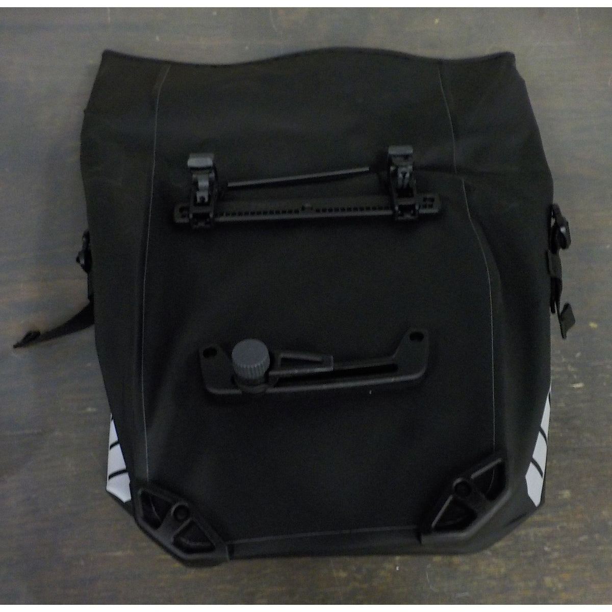 Thule Shield Pannier - Black - 22L Single - Used - Acceptable