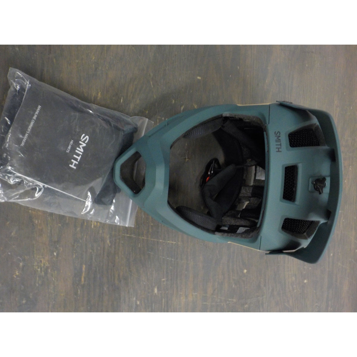 Smith Optics Mainline MIPS Bike Helmet - Matte Spruce/Safari - Medium - Used - Acceptable