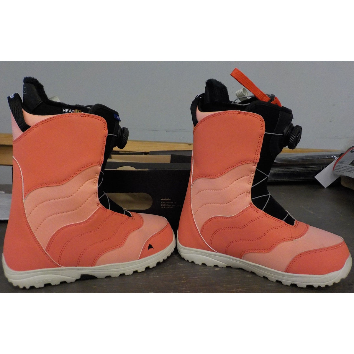 Burton Women's Mint BOA Snowboard Boots - Peach Echo - 7.5 - Used - Acceptable