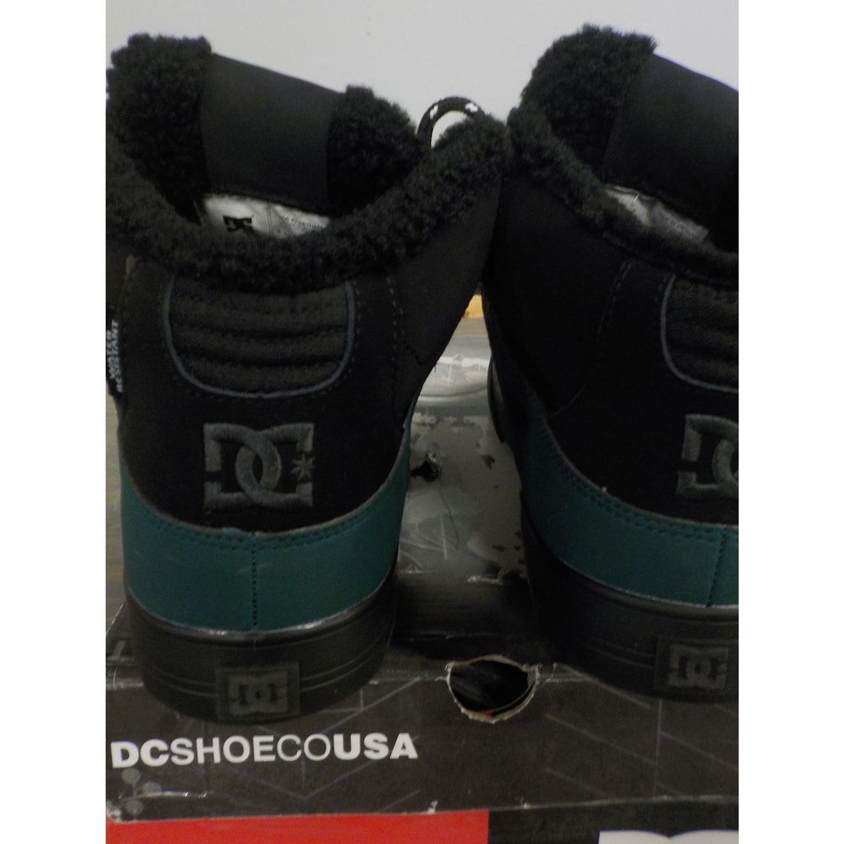 DC Men&#39;s Pure High-Top Winter Shoes - Black/Black/Green - 8 - Used - Acceptable