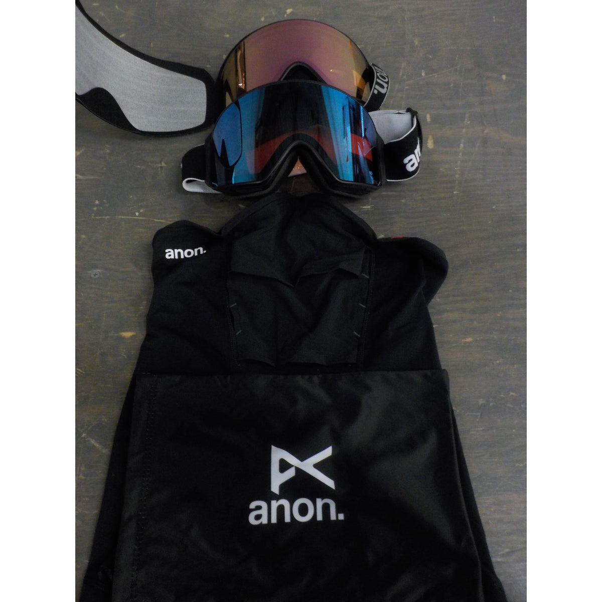 Anon M4 Goggle Cylindrical + Bonus Lens + MFI - Blk; Perceive Var Blue + Perceive Cloudy Pink - Used - Acceptable