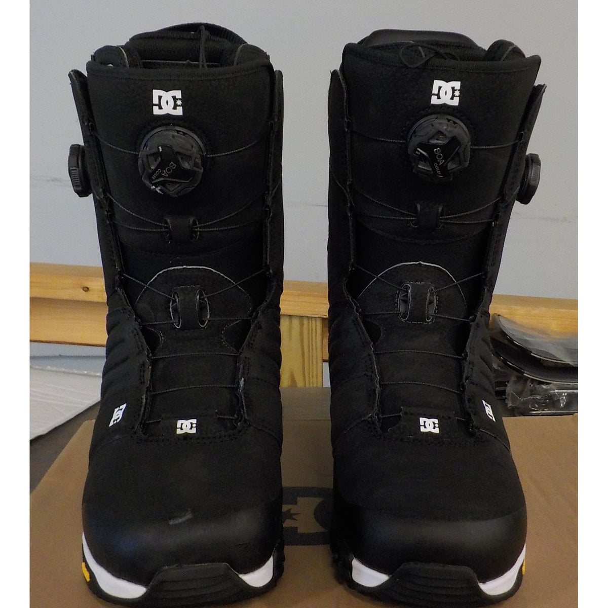 DC Men's Judge Snowboard Boots - Black/Black/White - 9 - Used - Acceptable