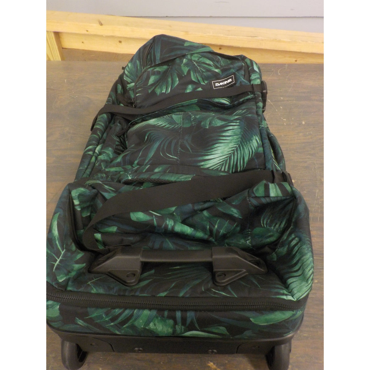 Dakine Split Roller Bag - Night Tropical - 85L - Used - Acceptable