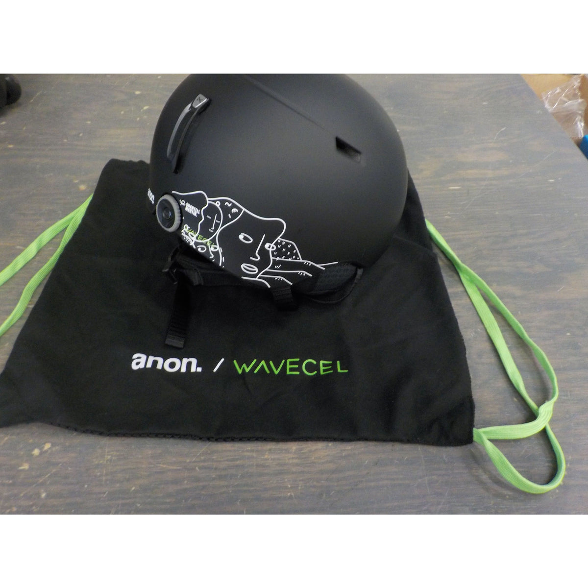 Anon Oslo WaveCel Helmet - Shantell Martin - Large - Used - Acceptable