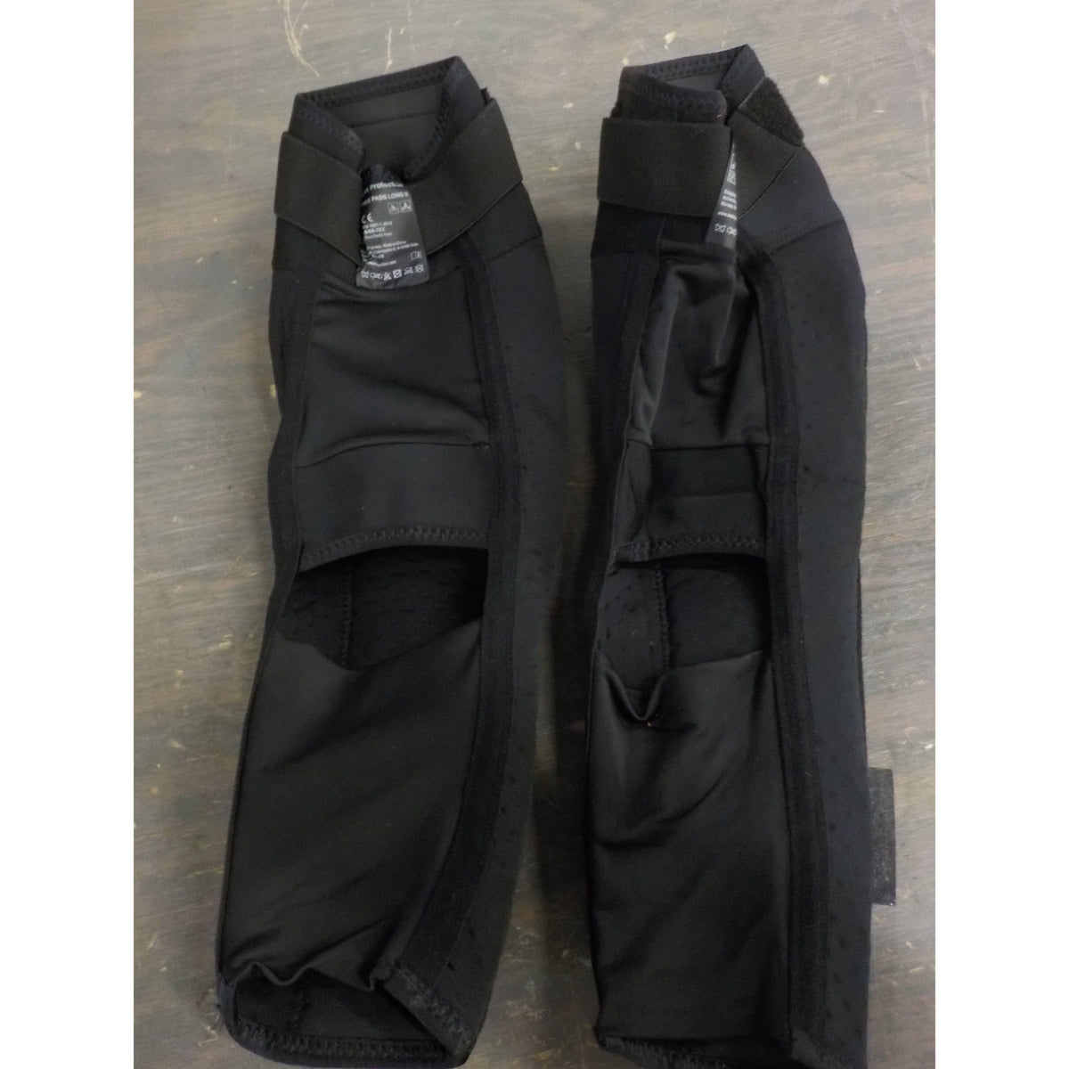 Sweet Protection Knee Shin Pads - Black - Small - Used - Acceptable