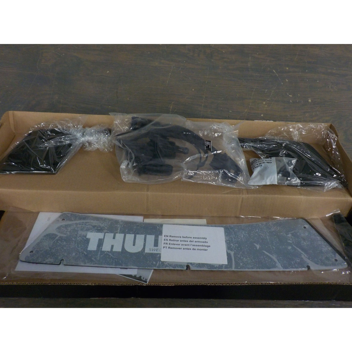 Thule AirScreen XT Roof Rack Fairing - Small (32&quot;) - Used - Acceptable