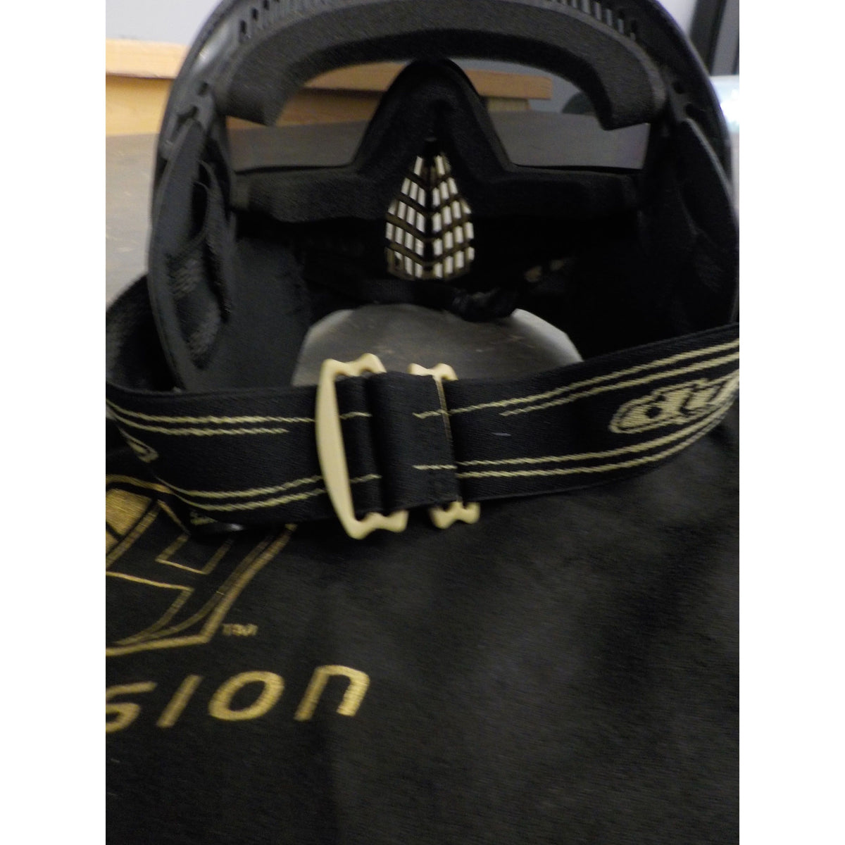 Dye Precision I4 Thermal Paintball Goggle - Black/Gold - Used - Acceptable
