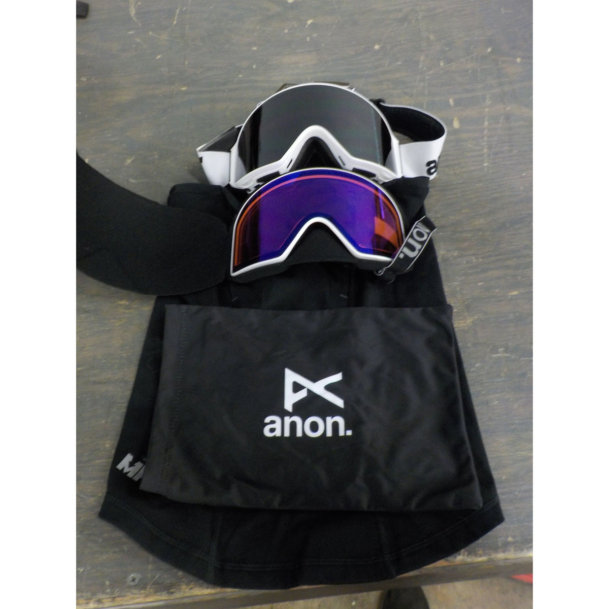 Anon M4 Goggle Cylindrica - Fam Tree; Percve Sun Onyx + Percve Variable Violet - Used - Acceptable